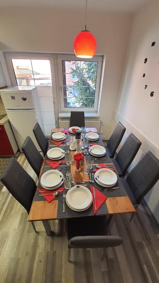 Apartma4Us Máribor Exterior foto