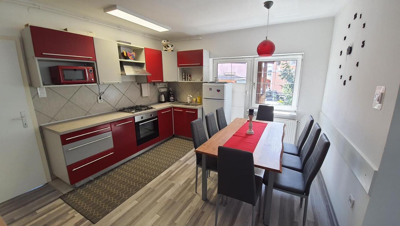 Apartma4Us Máribor Exterior foto